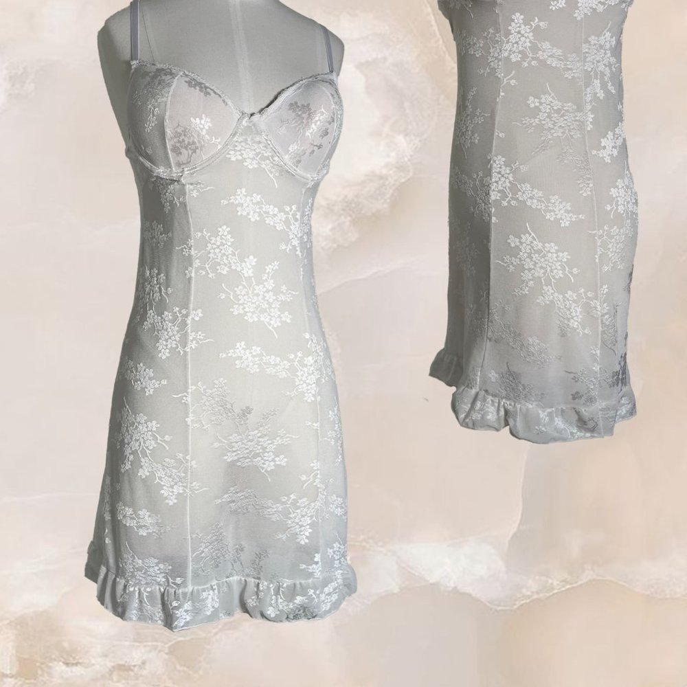 RAMPAGE Lingerie Lace Babydoll Nightie White Padded Bra Dress Y2K Sz M Medium